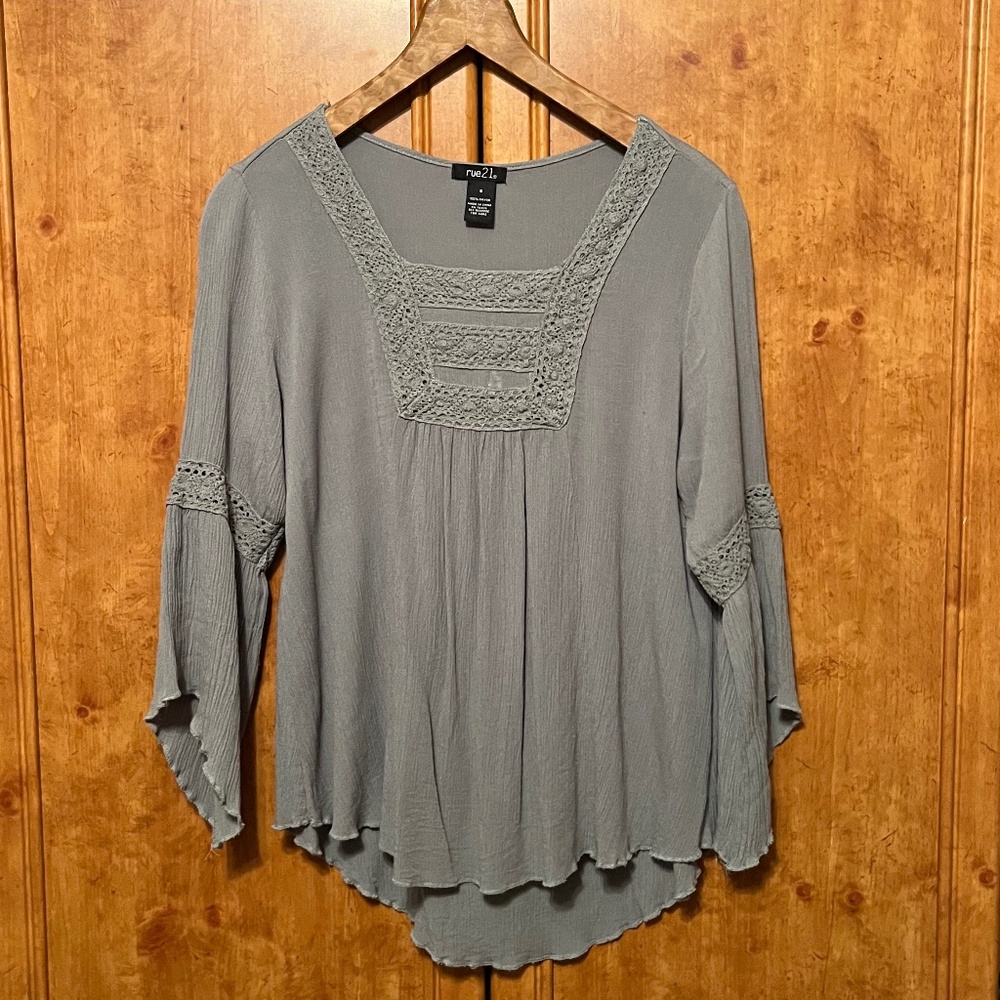 Rue 21Olive Green Boho Babydoll Style Crochet Trim Bell Sleeve Blouse Size S